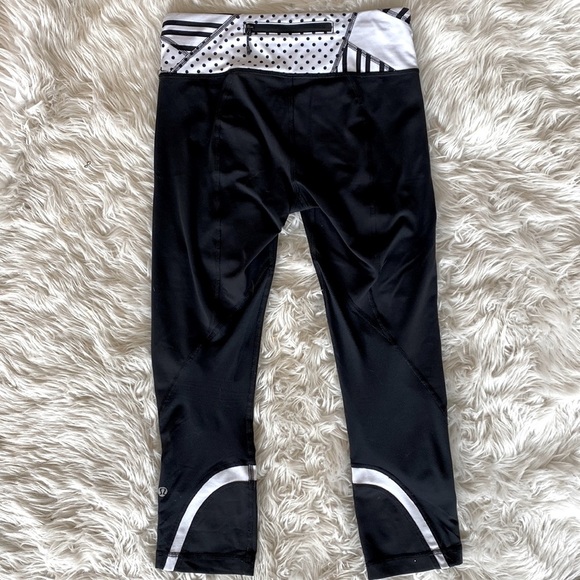 Lululemon Run: Inspire Crop II - Picture 7 of 10